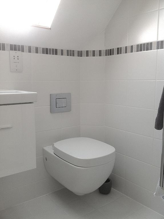 Pound Corner Apartment Godalming Phòng bức ảnh