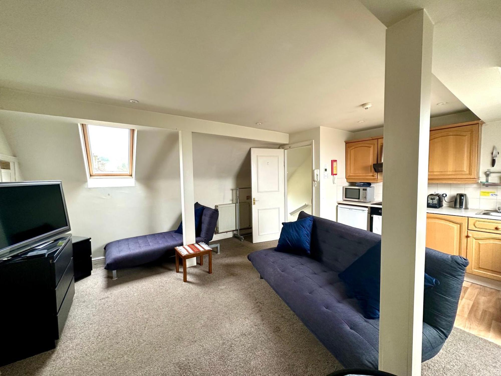 Pound Corner Apartment Godalming Ngoại thất bức ảnh